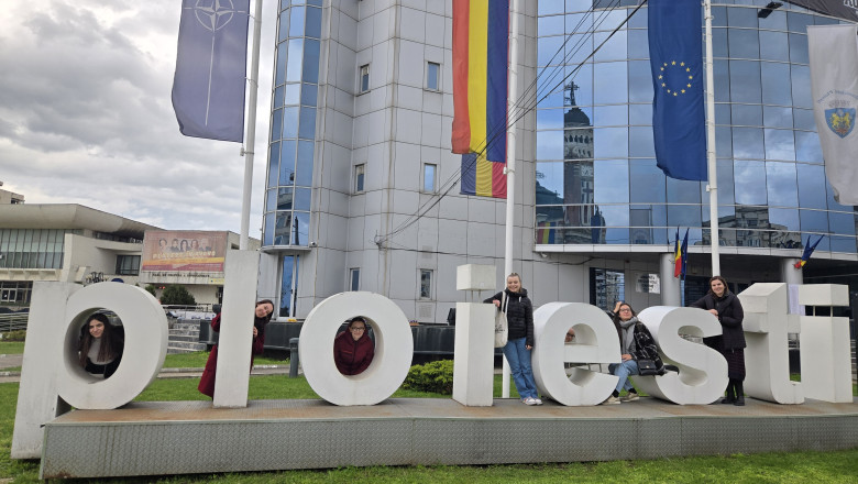 5.	Zala Lesjak, Zala Roguljič, Aleksandra Pevulja Oicean, Adriana Vrban, Klara Jamšek, Ana Pivk, Tjaša Jazbinšek, Ioana Jieanu - obisk Ploieštija